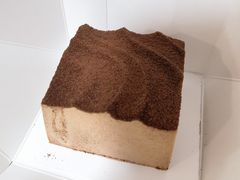 普洱黑巧-théATRE CAKE 茶聚场(环球金融中心店)