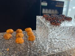 -奔驰上海利星(七宝店)