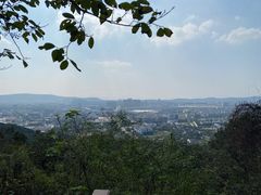 -灵岩山风景区