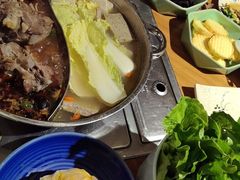 -蒙亨·手把肉·蒙古包文化主题餐厅(天恒广场店)