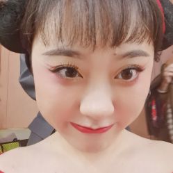 点击看大图 -盘子女人坊古装写真摄影(南京总店)