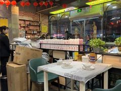 -云晓光头烧烤吧(德平路店)