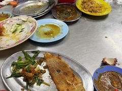-黄亚华小食店(Jalan Alor)