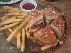 -羽深肉铺 Steak & Wine