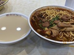 -汪胖子襄阳牛肉面(华丰路店)