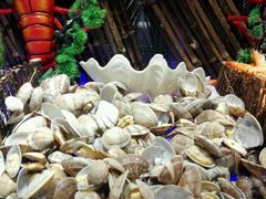 -亚马逊环球美食百汇(新城吾悦广场店)