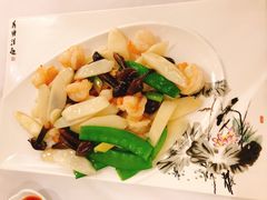鸡松菌淮山炒虾球-广州酒家(昌岗地铁站店)