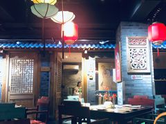 大堂-京味斋·北京烤鸭(华威桥北工大店)