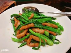 烧肉炒芥兰-川旺角川粤融合菜•海景餐厅(星海广场店)