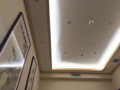 -香水足浴•按摩•SPA•汤泉会馆(南岗花园街店)