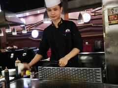 -利昂法式铁板主题餐厅(新奥购物中心店)