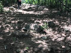 -天姥山