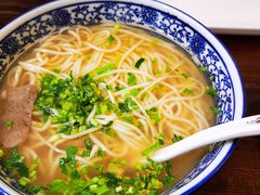 小国抻面-东大桥小国抻面烧烤(长通路店)