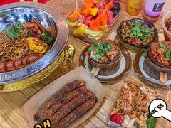 -八一好吃街·高品美食广场