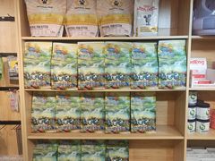 -猫十亿·布偶金渐层·曼基康矮脚猫舍(青年路店)