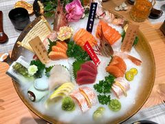 秒懂三文鱼-文三酒肆自助放题(新街口友谊广场店)