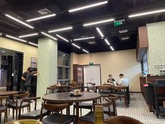 大堂-龍炎馬仔烧味(首位中心店)