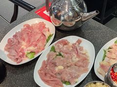 -野迹·石橄榄鸡·烧烤(新洲店)