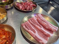 -釜山火炉·海鲜烤肉(紫藤路店)