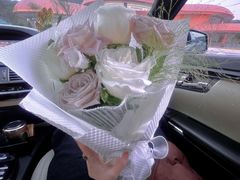 -花屿鲜花(淡水店)