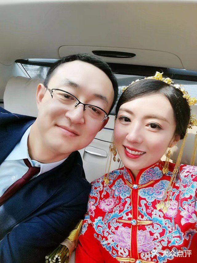 闪婚的大龄青年，2月13日领证一周年快乐。