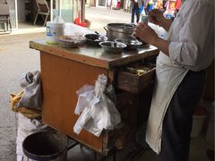 -荣巷小馄饨(荣巷店)