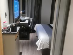 -如家商旅酒店(上海奉贤南桥百联购物中心店)
