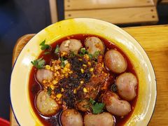 -拈签一笑黄牛肉辣卤串串