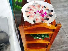 -小牛叔鲜切牛肉·火锅·烤肉自助(公济桥路店)