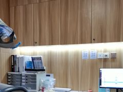 -上海仁爱医院口腔科 · 种植