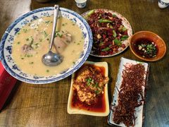 -醉八仙热酒馆(渝中店)