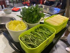 -钢管厂五区小郡肝串串香(南山店)