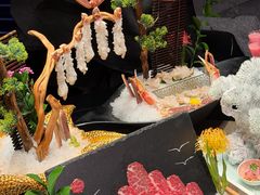 -蟹犇前•帝王蟹雪蟹(陆家嘴店)