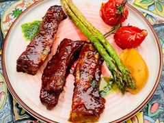 -BROWNSTONE布朗石西班牙餐厅(富城店)