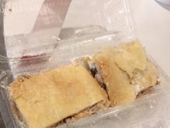 拿破仑酥-红宝石·鲜奶小方·海派西点房(联洋店)