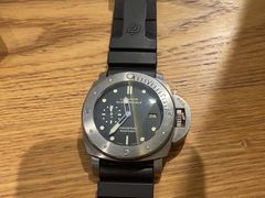 -亨吉利世界名表中心(汇金百货店)