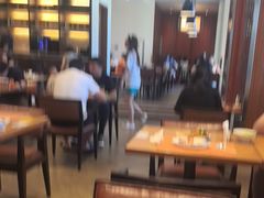 -亚龙湾希尔顿自助餐厅·海鲜·烧烤·沙滩BBQ·现场乐队