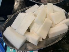 萝卜-牛一煲美食(江高店)