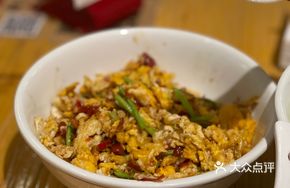 Chopped Chili and Vinegar Stir-fried Free-range Eggs