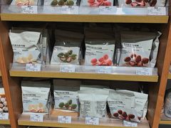-MUJI无印良品(鑫嘉汇购物中心店)