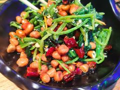 -街角等你.大连海鲜烧烤.经典铁板海鲜串(西安路店)