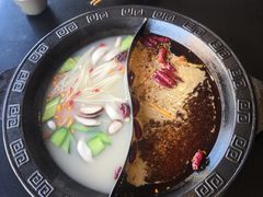-疯狂的筷子老灶九宫格火锅