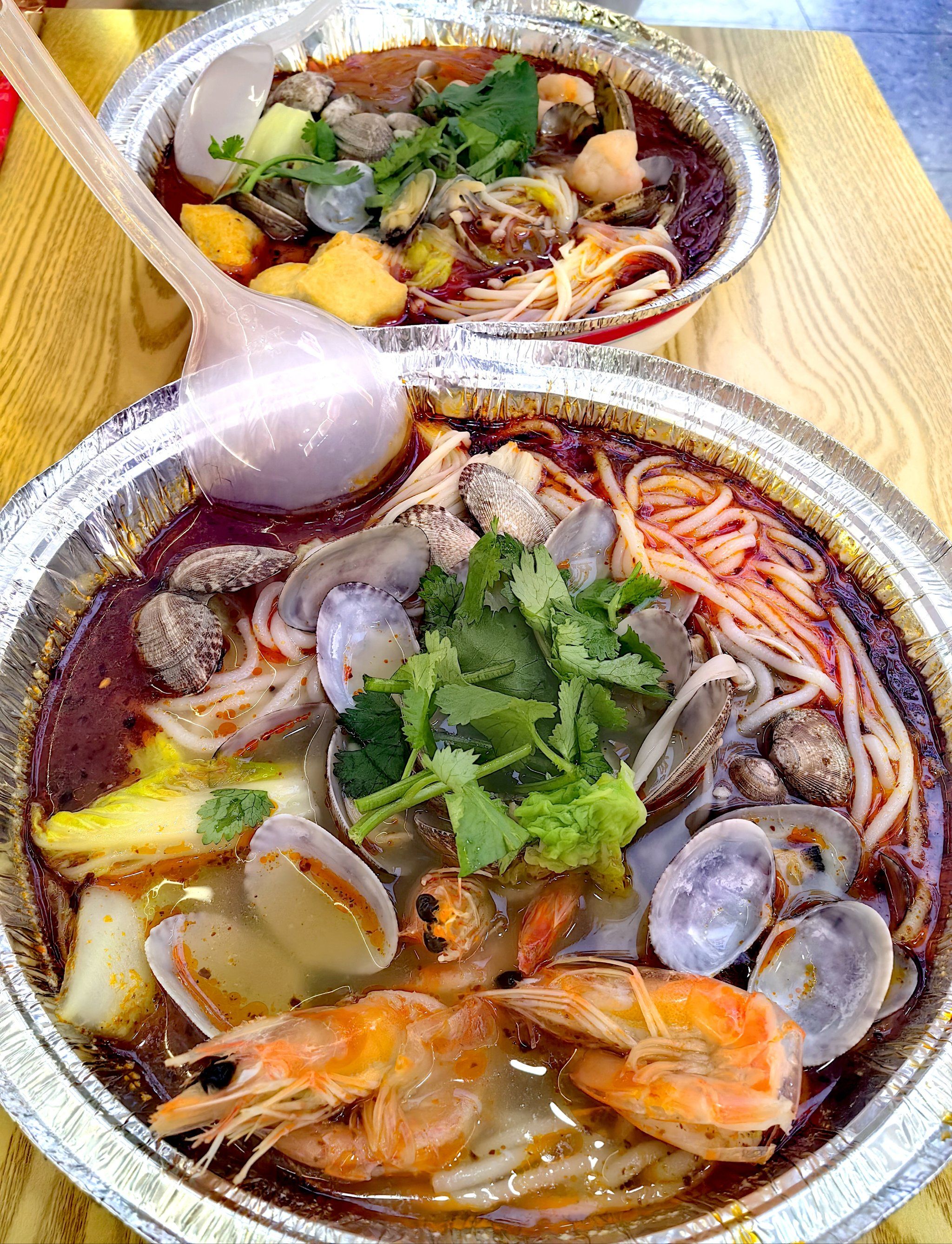 侯家塘一家好吃的花甲粉!