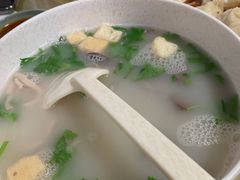 -胡记锅贴·沪上游子老鸭粉丝汤(太原路店)