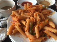 唐拉雅秀思创-唐拉雅秀酒店-西锦汇空中BBQ·思创餐厅