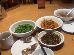 -巢爷老味(东方红店)