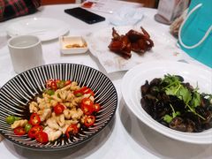 橄榄油拌鲜核桃-唐宫海鲜舫
