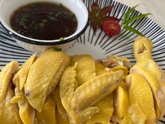 白斩鸡-七的湖·晚芳亭·阳澄湖农家菜·大闸蟹(莲花岛店)
