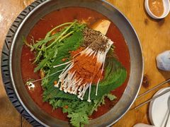 -喇喇排骨火锅·传统韩式脊骨汤(望京西园总店)