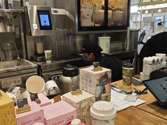 -霸王茶姬(上海静安大悦城店)